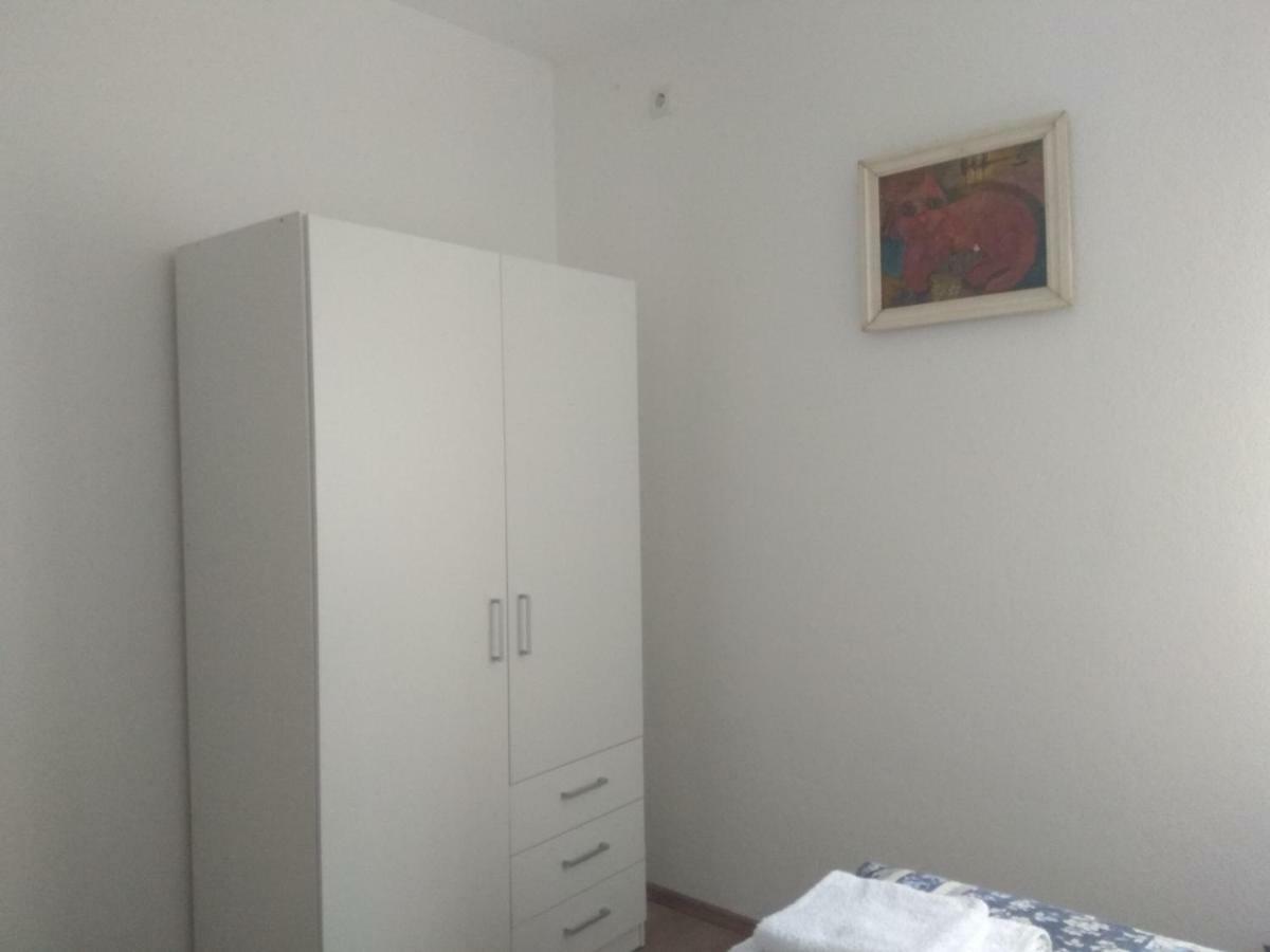 Apartmani Alma Скрадин Екстериор снимка